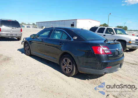 2016 Ford Police Interceptor из США, поврежденный, VIN 1FAHP2MK3GG123336